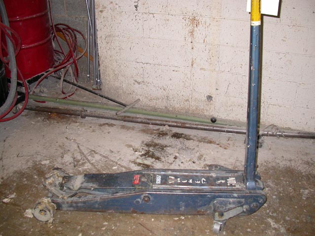 hydraulic jack