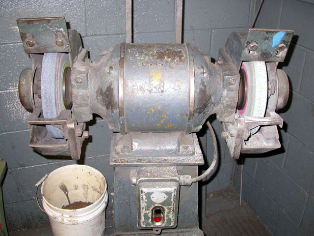 12in bench grinder and vaccum