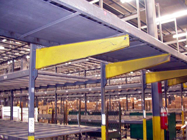 conveyor on racking close up