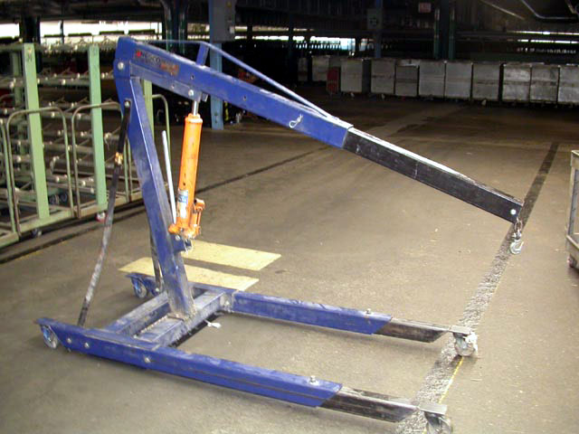 nesco long arm crane