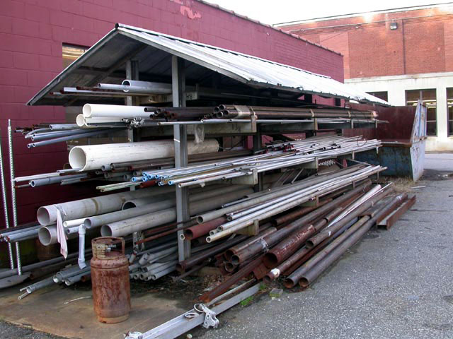 pipe rack with cover