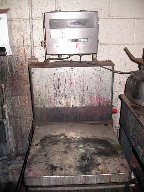 toledo scale in dye room